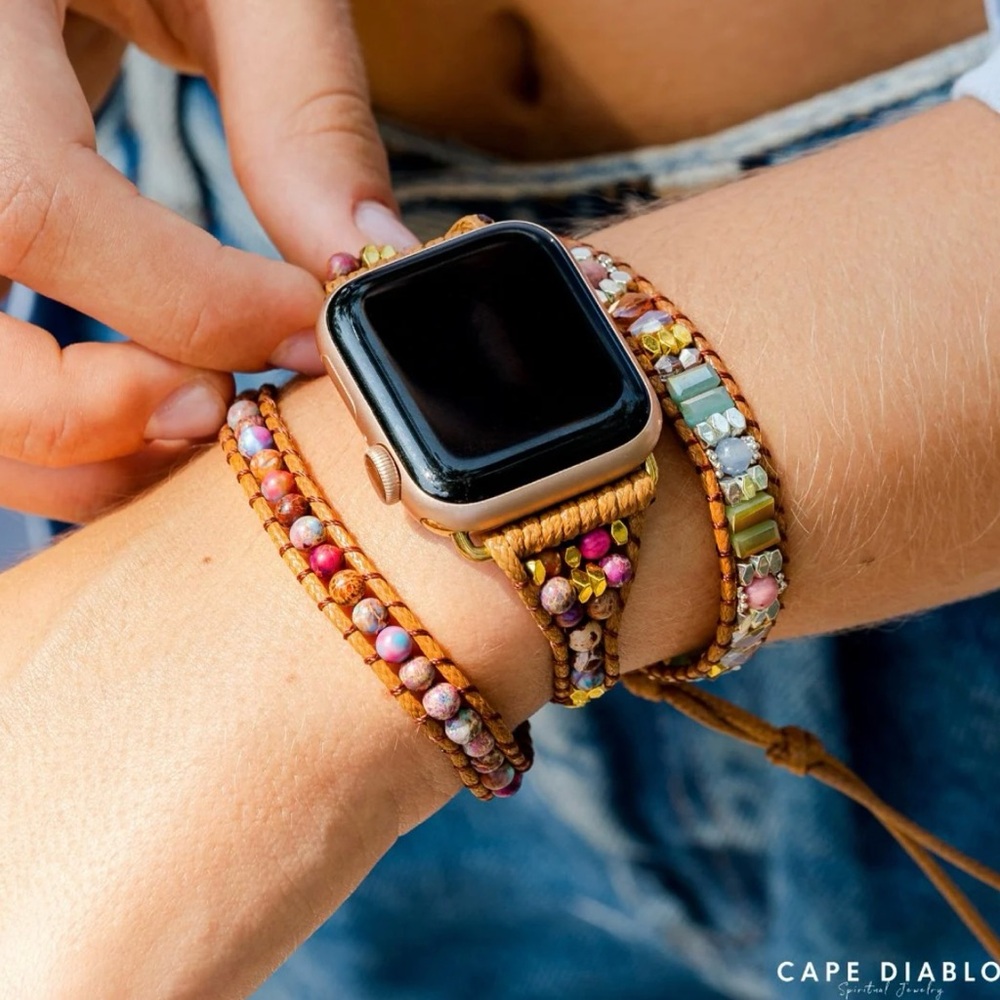 NWT Cape Diablo Imperial Heart Apple Watch Strap
